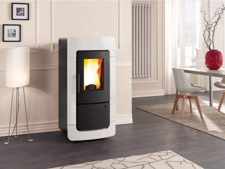 Termostufa a Pellet La Nordica Extraflame Modello DIADEMA ACS IDRO 28,4 kW Colore Bianco For Sale